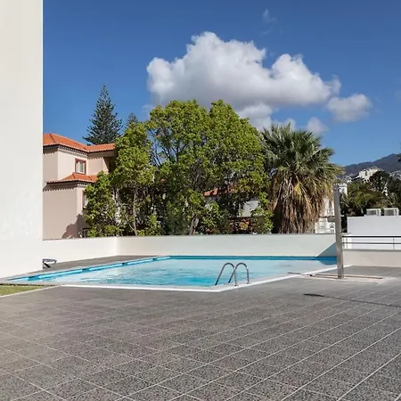 Monumental Miramar By Rent-a-key * Funchal (Madeira)