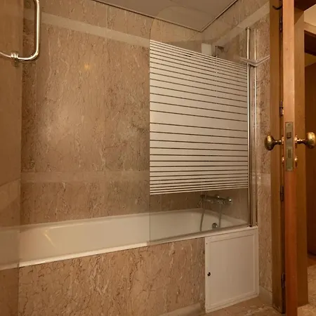 Апартаменты Monumental Miramar By Rent-a-key