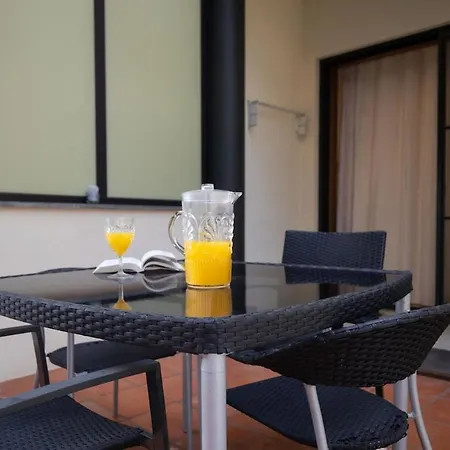 Monumental Miramar By Rent-a-key Фуншал