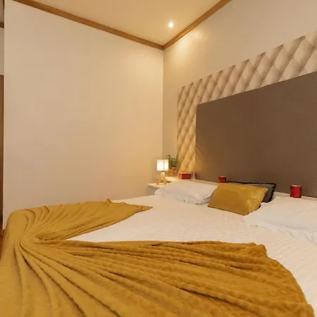 Апартаменты Monumental Miramar By Rent-a-key *