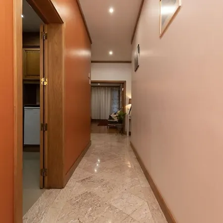 Апартаменты Monumental Miramar By Rent-a-key Фуншал