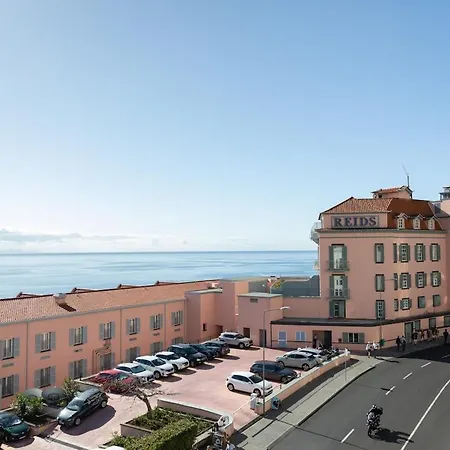 Monumental Miramar アパート フンシャル